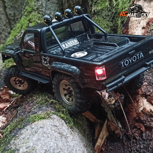 Acheter voiture pickup RC (Radio Controlé) 1985 Toyota Hilux SR5 à Tunis Sousse Sfax Hammamet Oran Constantine