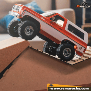 شراء شاحنة تسلق الصخور والمسارات الوعرة قياس صغير للكبار مع التوصيل FCX24 Chevrolet K5 Blazer S RTR - 6 شراء شاحنة تسلق الصخور والمسارات الوعرة قياس صغير للكبار مع التوصيل FCX24 Chevrolet K5 Blazer S RTR - 6